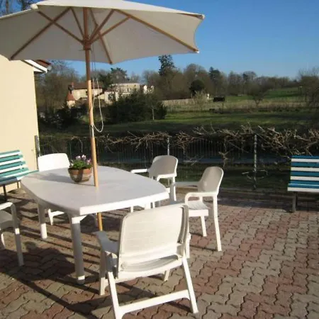 Maison Avec Piscine Chauffee, Tennis Gratuit, 5 En Bord De Riviere - Haironville, France - Fr-1-585-34