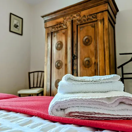 Séjour à la campagne Maison Avec Piscine Chauffée, Tennis Gratuit, 5 En Bord De Rivière - Haironville, France - Fr-1-585-34 *