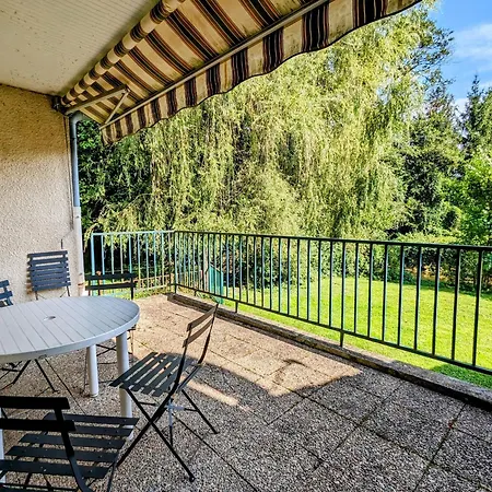 Maison Avec Piscine Chauffee, Tennis Gratuit, 5 En Bord De Riviere - Haironville, France - Fr-1-585-34 * Haironville