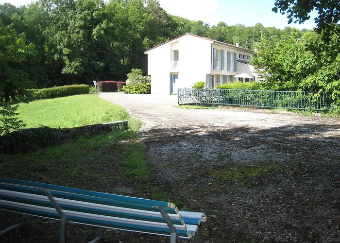 Prázdninový dům Maison Avec Piscine Chauffee, Tennis Gratuit, 5 En Bord De Riviere - Haironville, France - Fr-1-585-34 Haironville