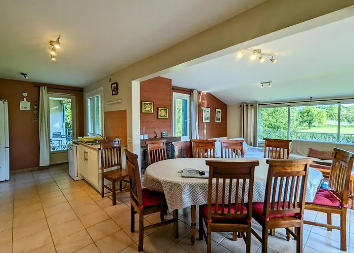 Maison Avec Piscine Chauffee, Tennis Gratuit, 5 En Bord De Riviere - Haironville, France - Fr-1-585-34