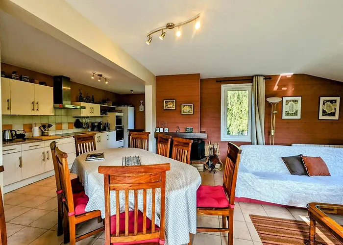 Maison Avec Piscine Chauffee, Tennis Gratuit, 5 En Bord De Riviere - Haironville, France - Fr-1-585-34 Haironville