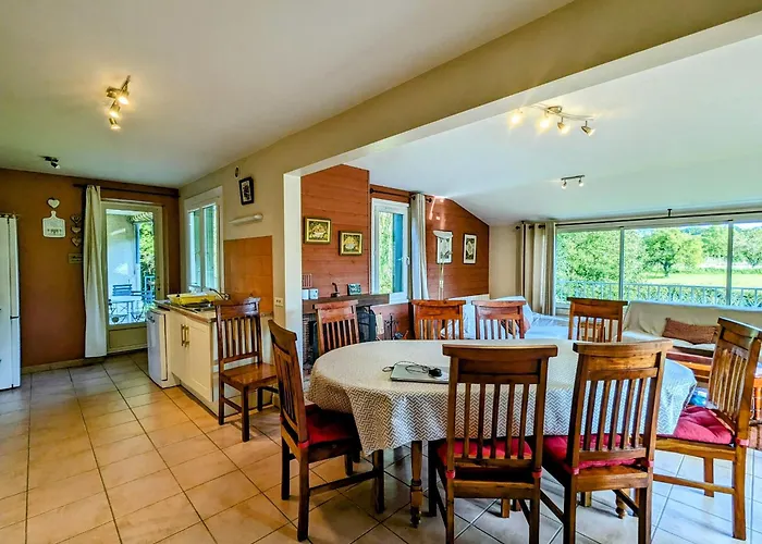 Prázdninový dům Maison Avec Piscine Chauffee, Tennis Gratuit, 5 En Bord De Riviere - Haironville, France - Fr-1-585-34