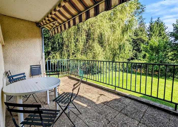 Maison Avec Piscine Chauffee, Tennis Gratuit, 5 En Bord De Riviere - Haironville, France - Fr-1-585-34 * Haironville